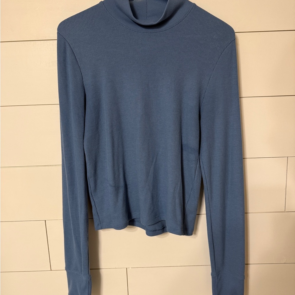 American Eagle Outfitters Ribbed Blue Turtleneck